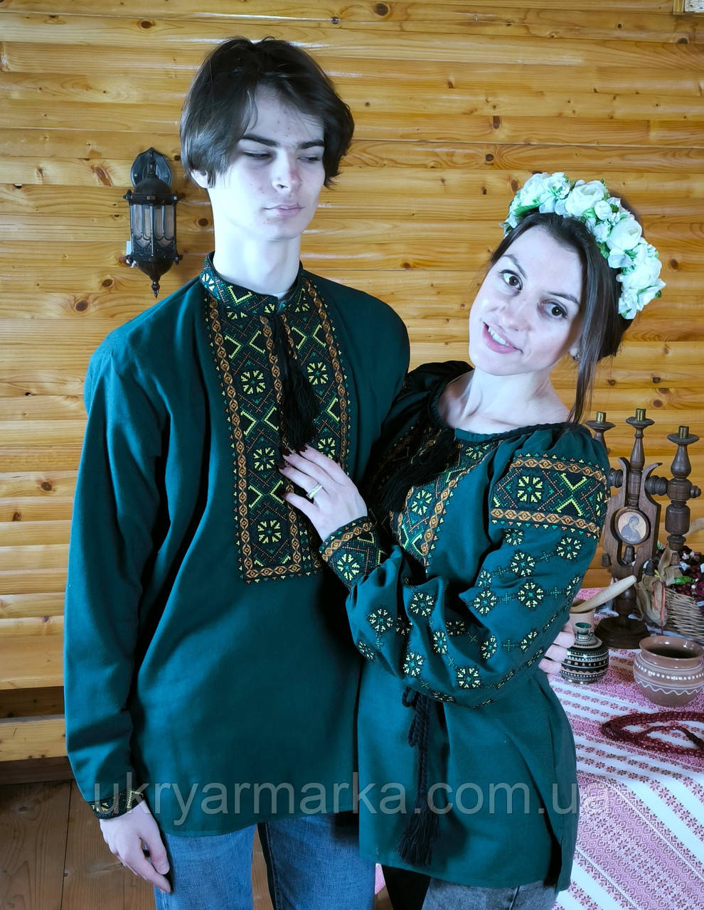 Комплект вишитих сорочок  для двох "Зелені луки"