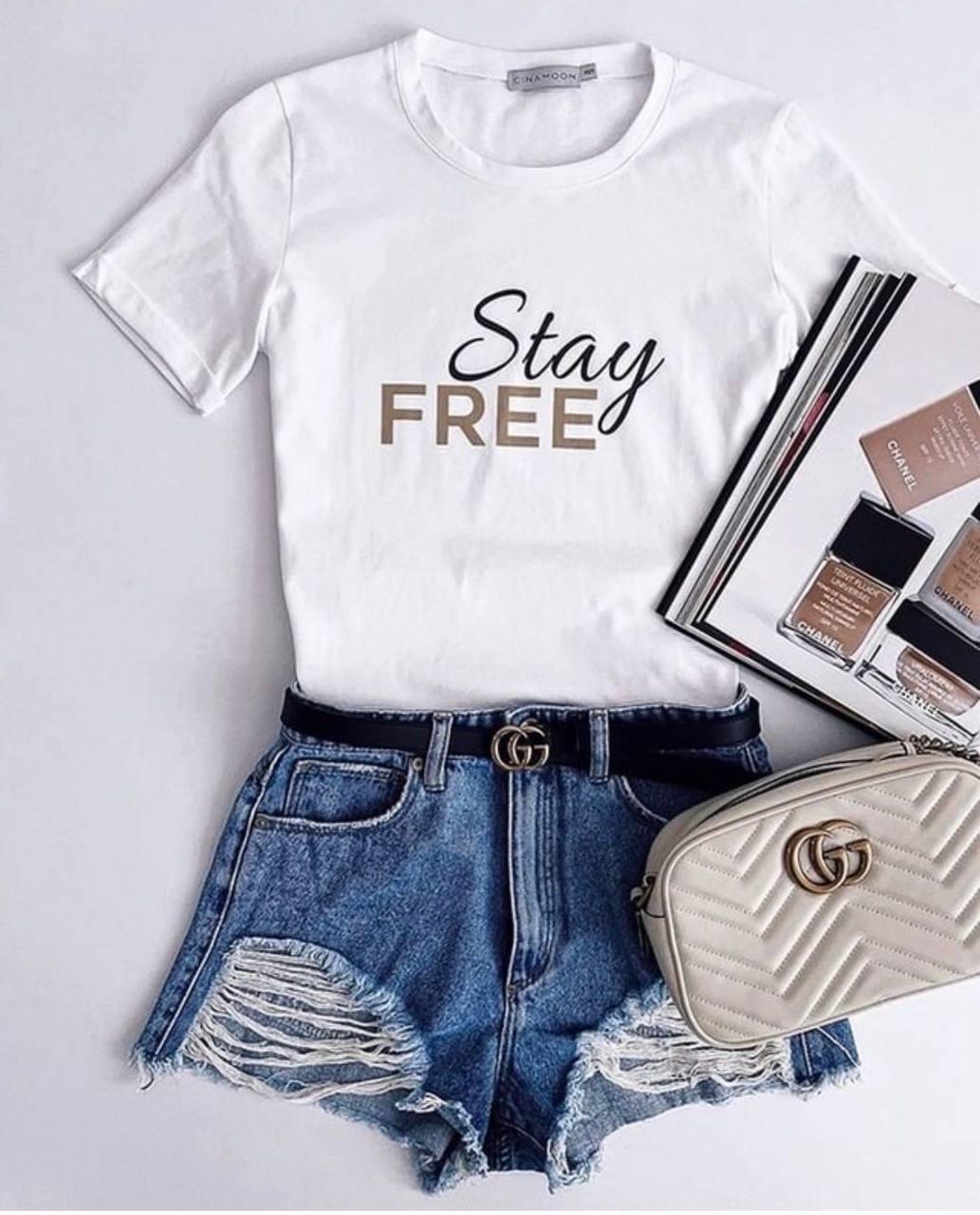 Біла класична жіноча футболка полегшувального силуету «Stay free»