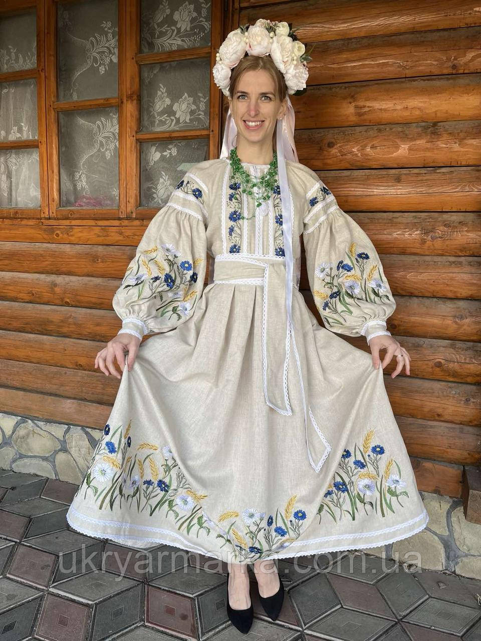 Шикарне лляне плаття вишиванка  "Василькові очі"