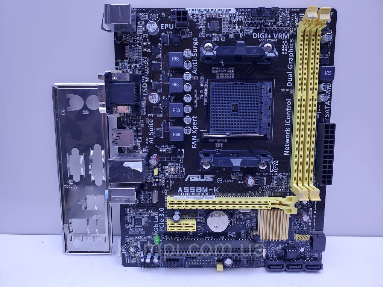 Материнська плата ASUS A55BM-K (Socket FM2+,DDR3,б/у)