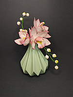 Цукрові квіти. Орхідея. Розмір 7см, можна робити її більшою, розкриваючи пелюстки