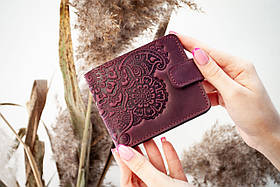 Жіночий шкіряний гаманець бордовий з тисненням Квітковий Сад