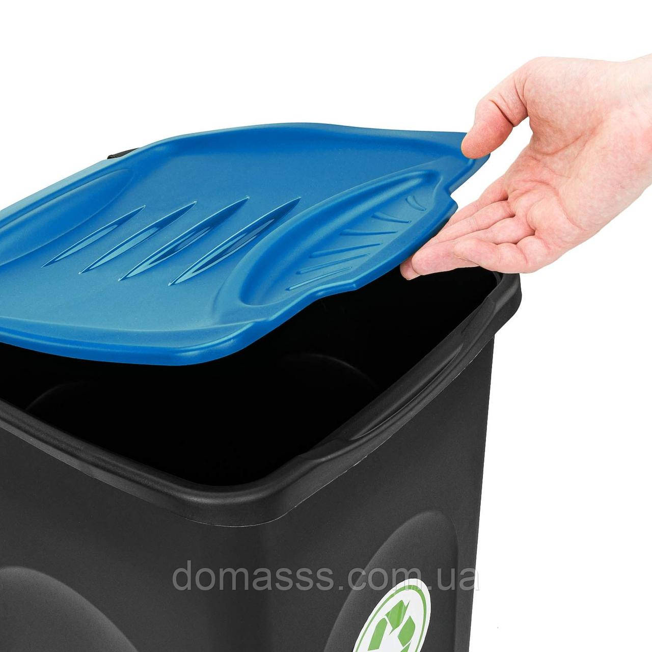 Мусорный пластиковый бак с синей откидной крышкой Stefanplast Ecogreen 50L (70652) - фото 4 - id-p2120210864