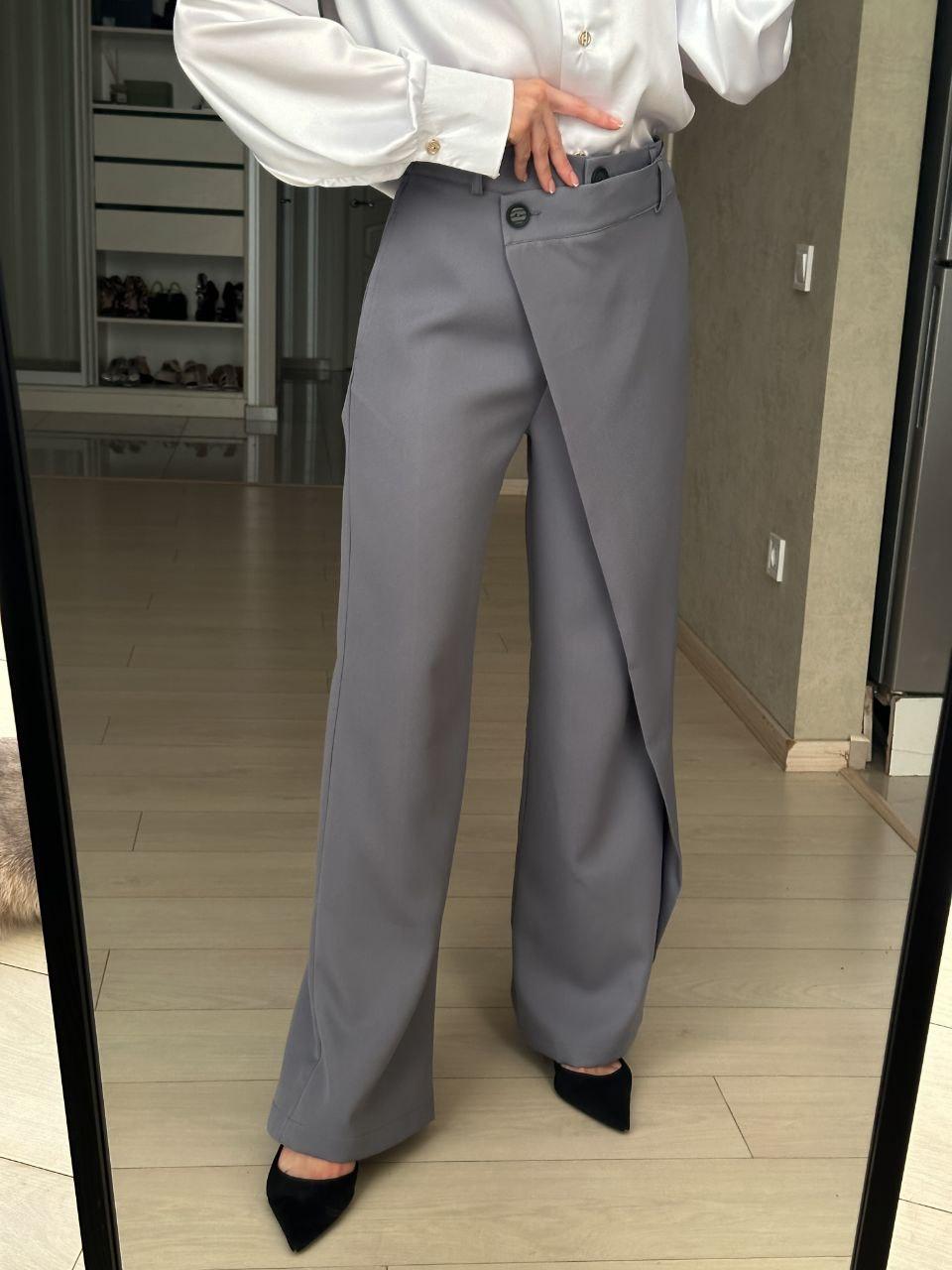 Стильні костюмні штани на запах сірий, фото 1