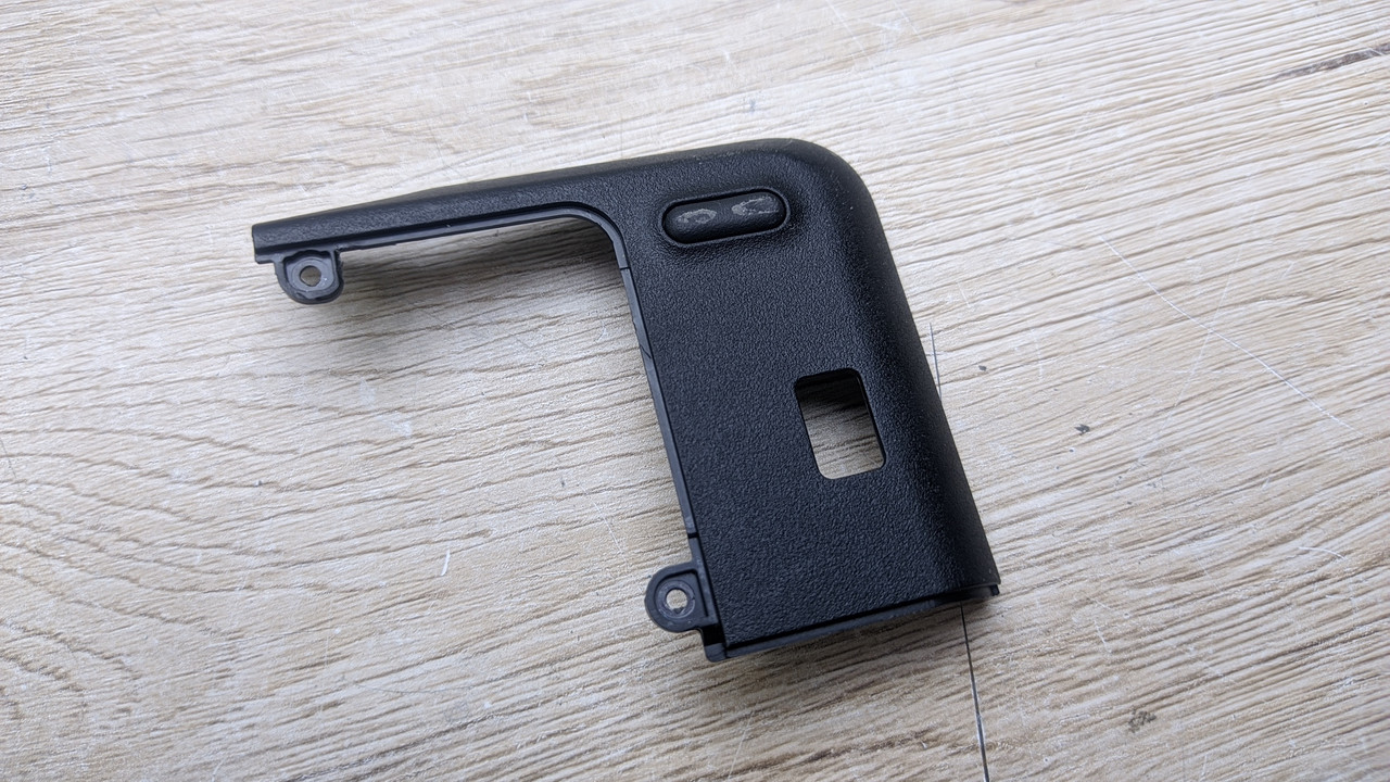 Dell latitude E6440 Кришка E1 (Сервісна кришка нижнього корпусу) AP0VG000500 б/в #, фото 1