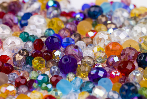 барвисті намиста