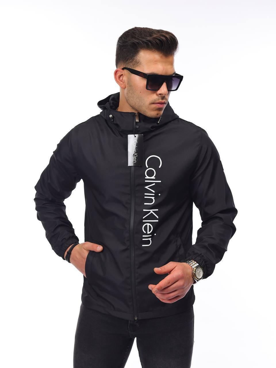 Чоловіча куртка вітровка CALVIN KLEIN D11823 чорна S