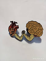 Медицинская брошь брошка значок металл медицина сердце мозг армрестлинг