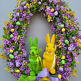 Весняний декор. Весняний та великодній вінок з квітами та зайчиками  на двері чи стіну, фото 3