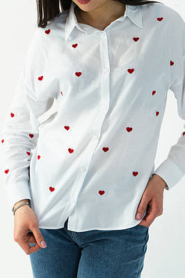 Жіноча сорочка/блуза біла в червоні серця подовжена (100% Бавовна) (р. S-XL)