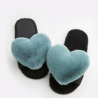 Комнатные тапочки женские Family Blue Hearts s02-12 черные с сердечками цвета бирюзы