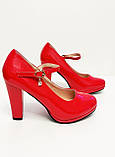 Святкові туфлі на стійких підборах червоні з ремінцем 36, фото 8