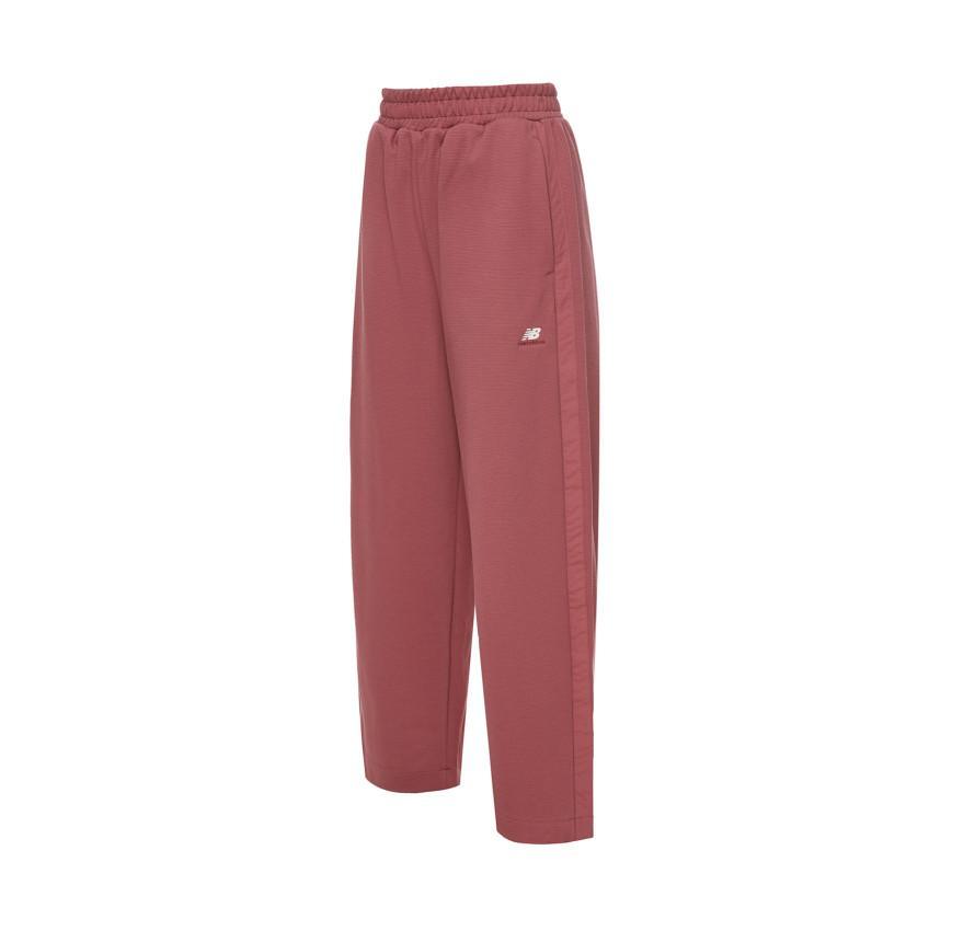 Штани спортивні жіночі NB Athletics Rem. Textured