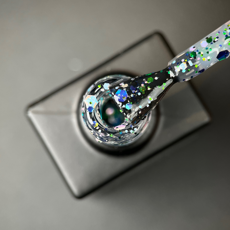 Гель лак з конфетті різних розмірів Cosmo Glitter Designer Professional 9мл. №529