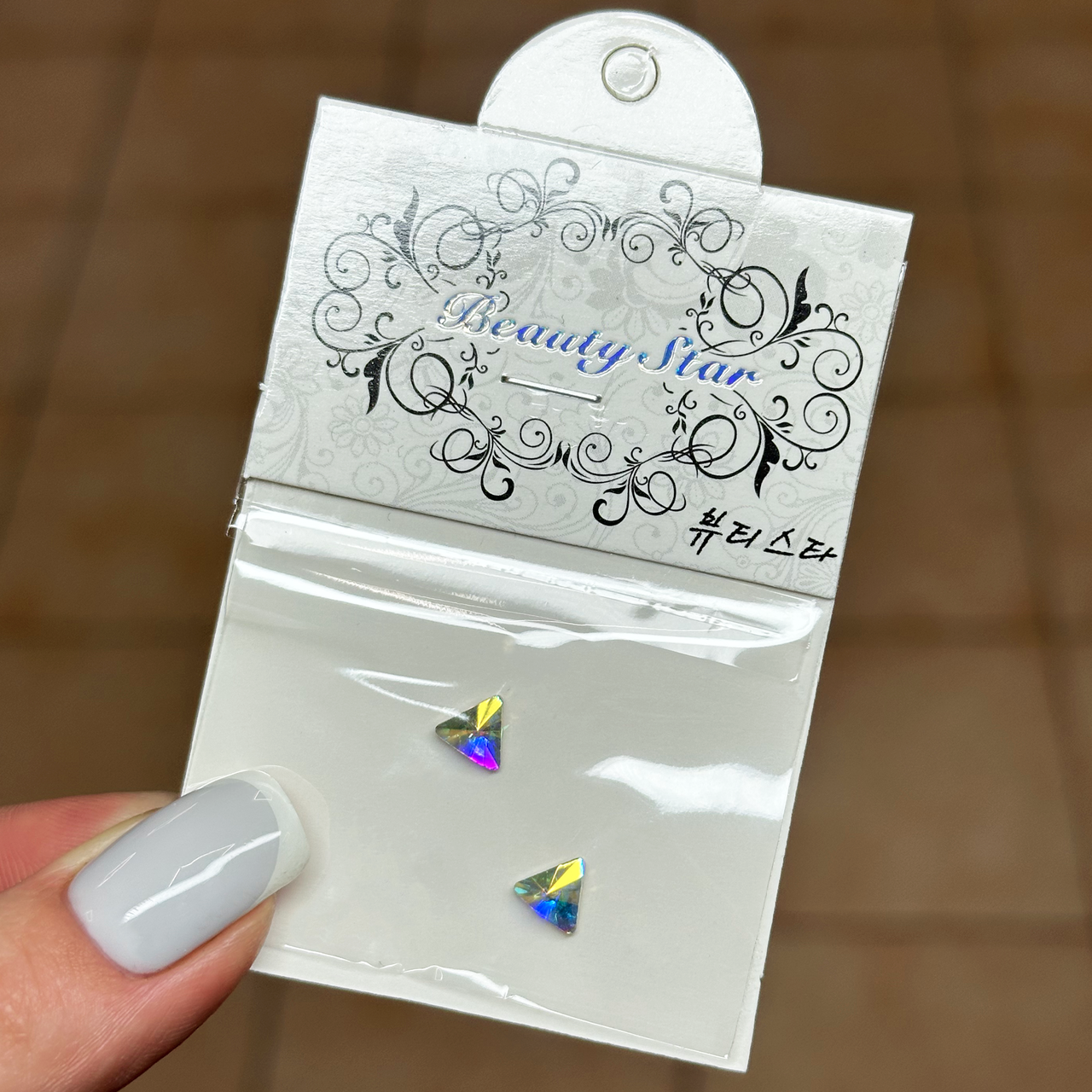 Камені для декору Beauty Star 2 шт, трикутник прозорий хамелеон