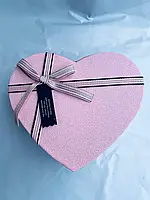 Коробка серце рожева коробочка з рожевою стрічкою 300 шт.