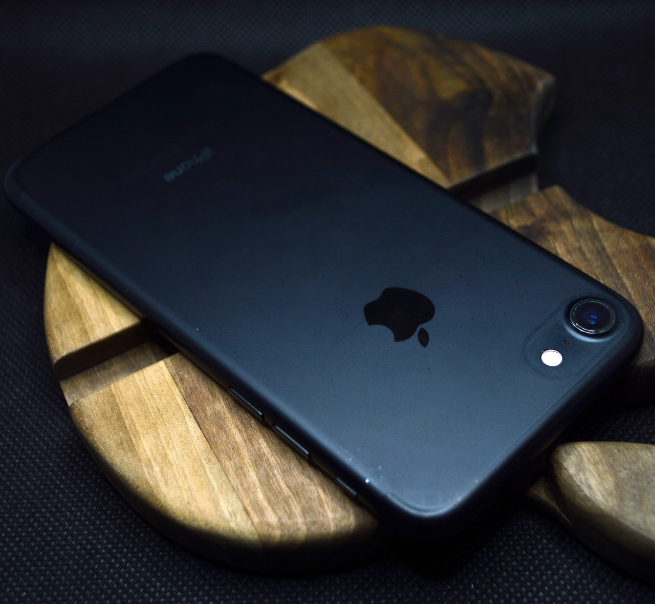 Смартфон Apple iPhone 7 32 GB Matte Black б/у (Grade A)