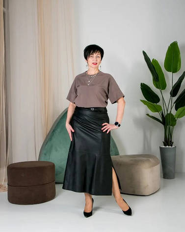 Жіноча спідниця трапеція "Влада" з еко-шкіри з високою посадкою у чорному кольорі розміри 44, 46, 48, 50, 52., фото 1