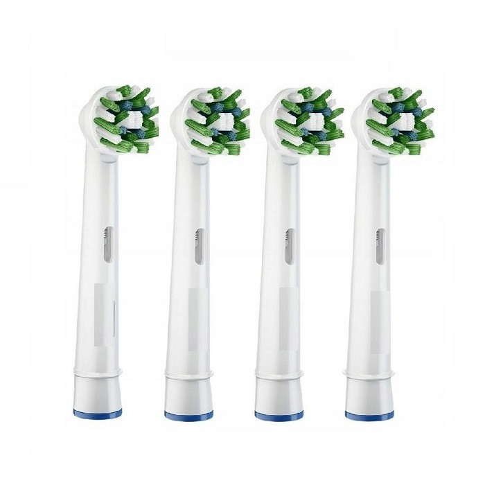 Насадки для електричної зубної щітки ORAL-B Cross Action 4 шт.