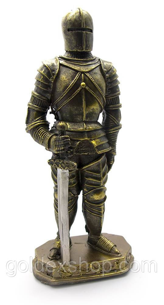 Статуетка Лицар з мечем (висота 24,5 см)