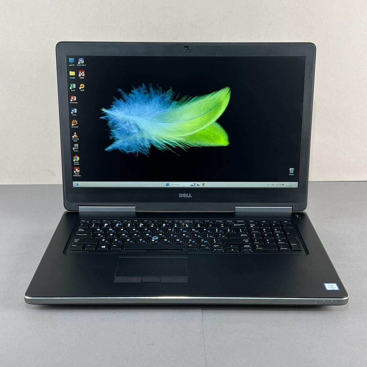 Б/в Ноутбук Dell Precision 7720 17.3" 1920x1080| Core i5-7440HQ| 16 GB RAM| 1000 GB SSD| Quadro M1200 4GB