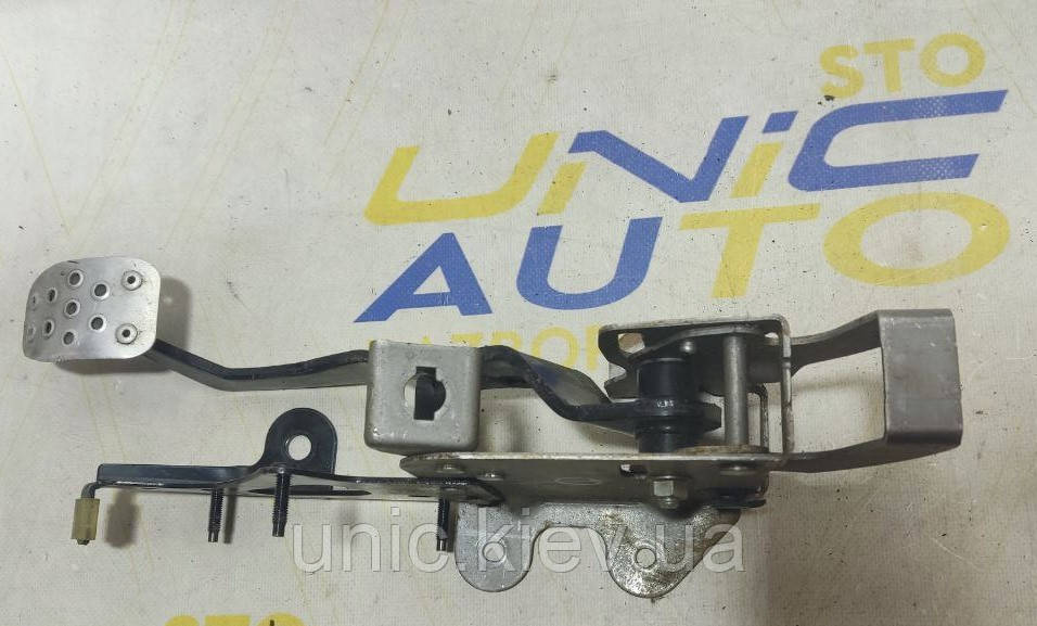 Педаль гальма Renault Megane 2 б/в  8200414506