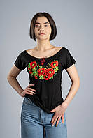 Стильная женская вышитая футболка в черном цвете с круглым вырезом "Маки"