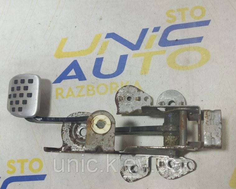 Педаль гальма Renault Megane 3 б/в 465010062R