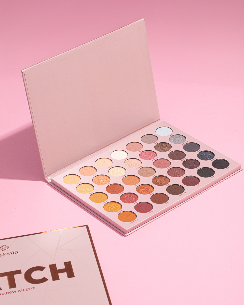 BG905 Палетка тіней для повік Match 35 colors Bogenia