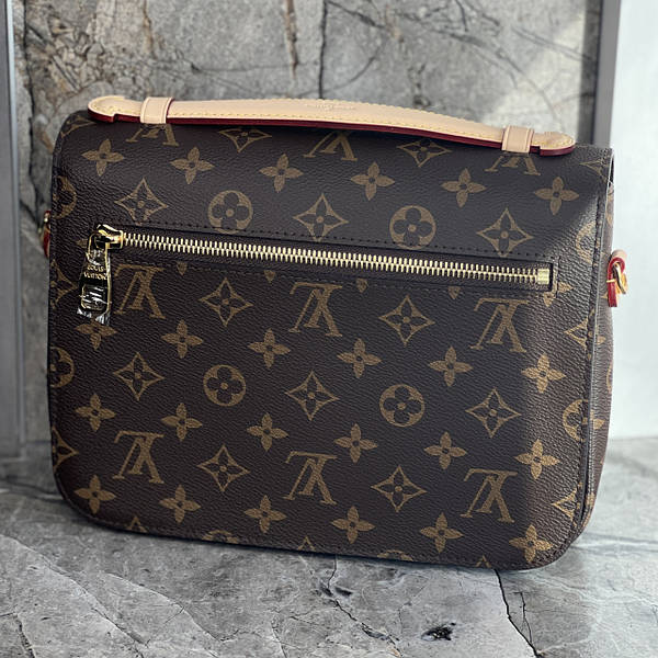 Louis vuitton crossbody pochette metis sale
