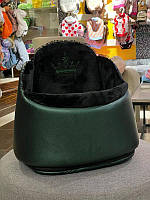 Автокресло для собак и кошек в машине Maralis гладкая эко кожа зеленого цвета с черным мехом внутри