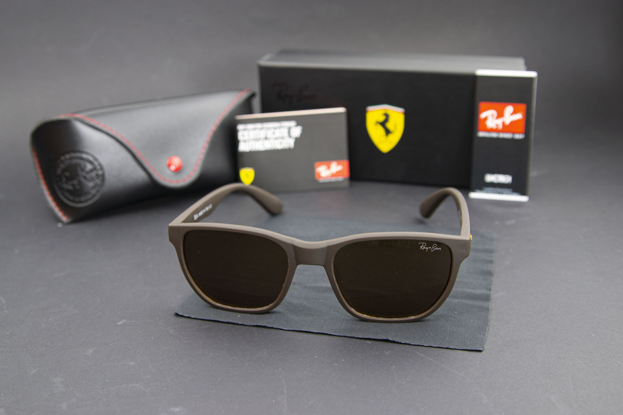 Сонцезахисні окуляри RAY BAN Ferrari поляризаційні UV400 (арт. 21136) коричнева оправа