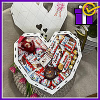 Подарочный набор Kinder на 8 марта, Идеальный подарок для любимой девушки или мамы, Sweet Box Сладкий сюрприз