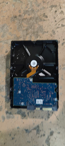 Жесткий диск Винчестер HDD 500 Gb / Гб Toshiba DT01ACA050 3.5" SATA3 № 23120705 - фото 2 - id-p2122457160