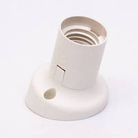 Патрон Е27 пластиковий білий косий з основою YK769