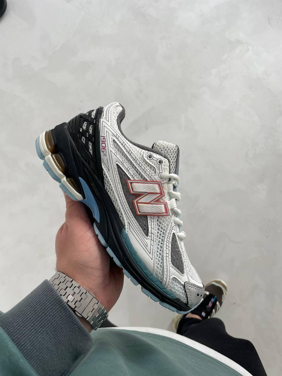 Кросівки чоловічі білі New Balance 1906R White Black Grey (15010)