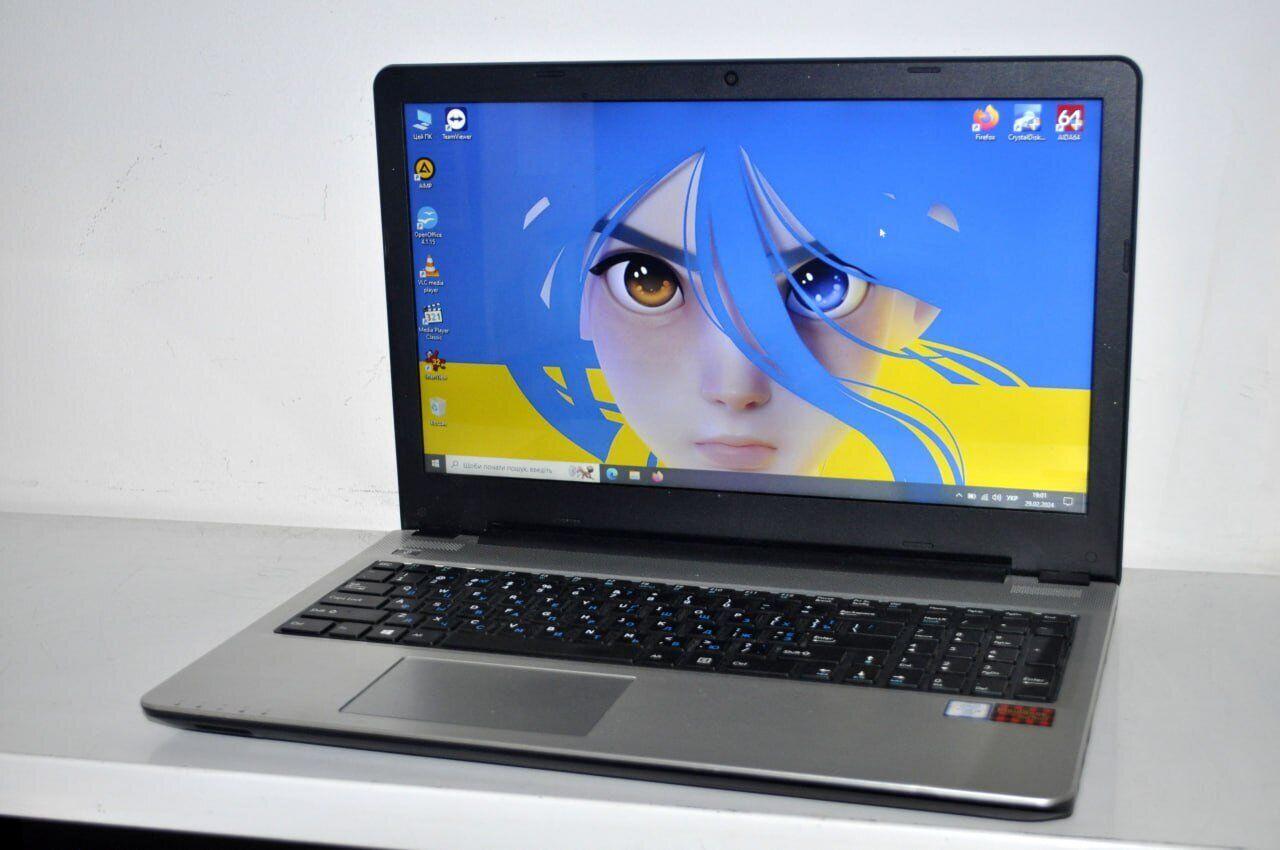 Ноутбук Pegatron D15S PlaidBook / 15.6" (1366x768) TN / Intel Core i5-6200U (2 (4) ядра по 2.3 - 2.8 GHz) / 8 GB DDR3 / 128 GB SSD