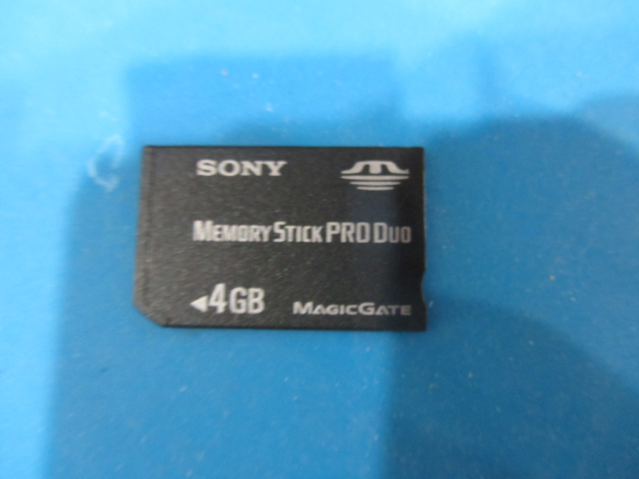 Картка пам'яті Sony Memory Stick PRO Duo 4 Gb б.у робоча.