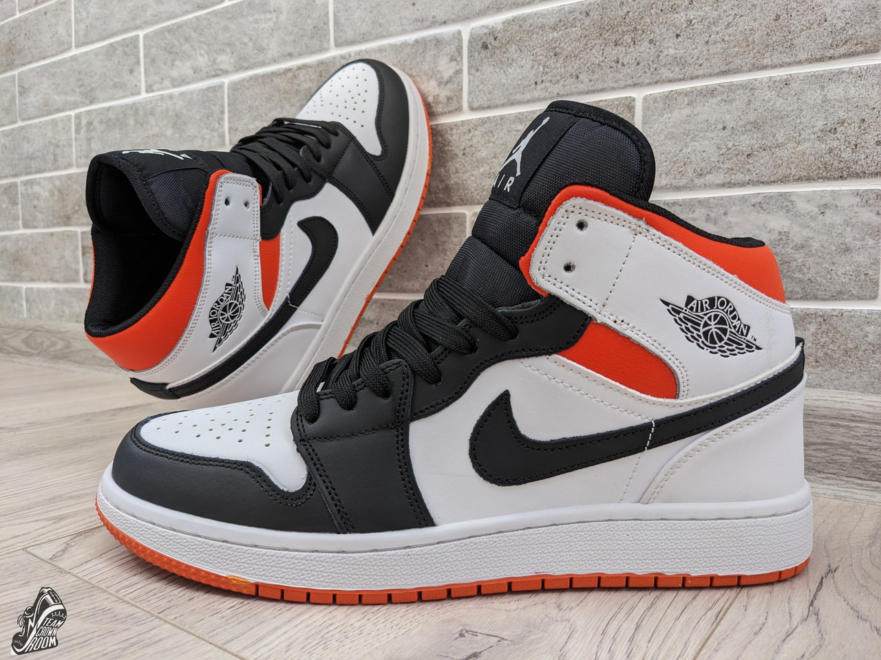 Мужские кроссовки Nike Air Jordan 1 Retro \ Найк Аир Джордан 1 Ретро \ 45 - фото 7 - id-p2123106136