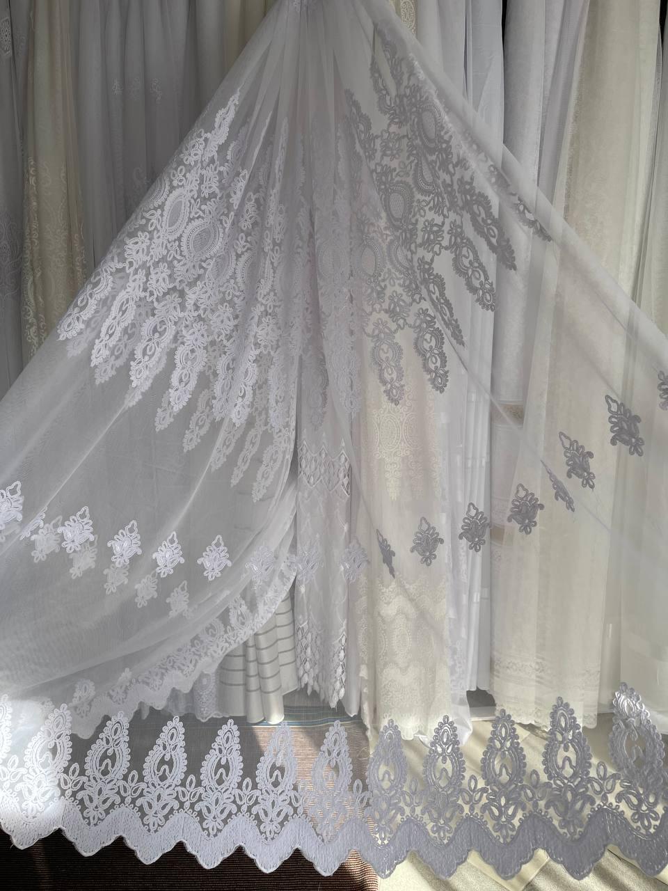 Тюль бамбук  вишивка на шанілі заввишки 2,8 м. білий