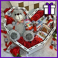 Подарочный киндер набор в виде сердца на 8 марта, Sweet Box Сладкий сюрприз, Набор сладостей киндер