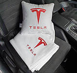 Автомобільний плед і подушка з вишивкою логотипу "Tesla", фото 3