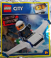 Конструктор LEGO City Police Officer and Jet (951901)