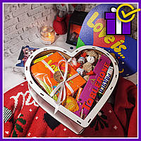 Романтический подарочный набор Love is на 8 марта, Уникальный подарок сюрприз бокс, Сладкий набор