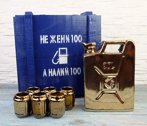 Золота каністра 1л набір для спиртного у дерев'яному ящику для чоловіка автомобіліста