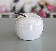 Декоративное яблоко белая керамика h6см перламутр