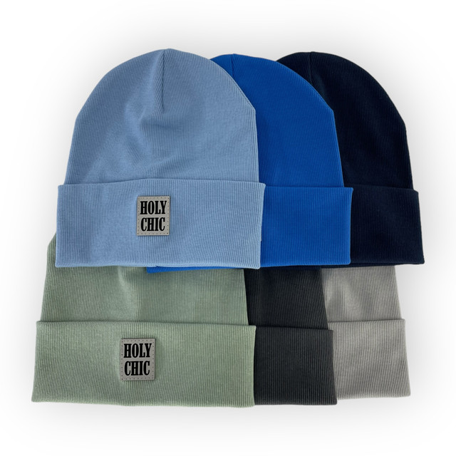 Одинарная трикотажная шапка с отворотом для мальчика