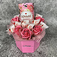 Подарок девушке день рождения, годовщину, 14февраля Подарок сердце с Раффаэлло и мыльные розы