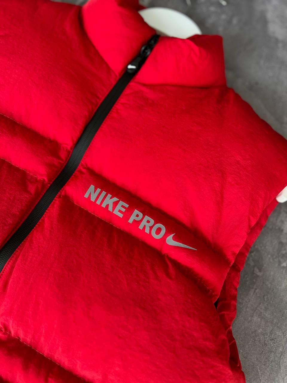 Чоловічий жилет червоний водовідштовхувальний NIKE PRO