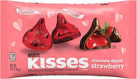 Конфеты HERSHEY'S KISSES Chocolate Dipped Strawberry, 255 г